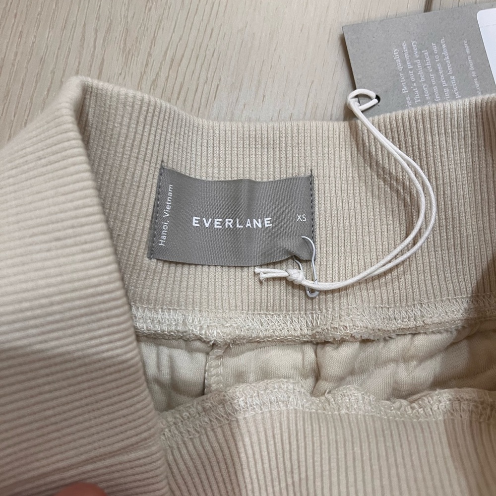 Everlane Beige Ribbed Cotton Shorts XS